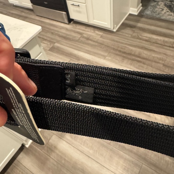 Arc’teryx Conveyer Belt - Picture 2 of 5